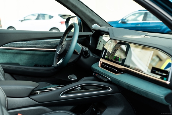 Интерьер Geely Monjaro