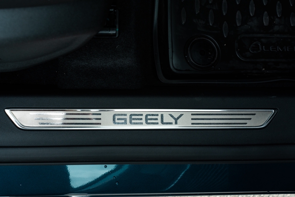 Интерьер Geely Monjaro