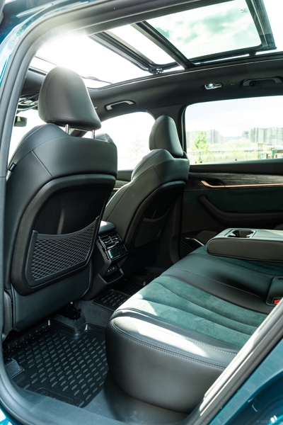 Интерьер Geely Monjaro