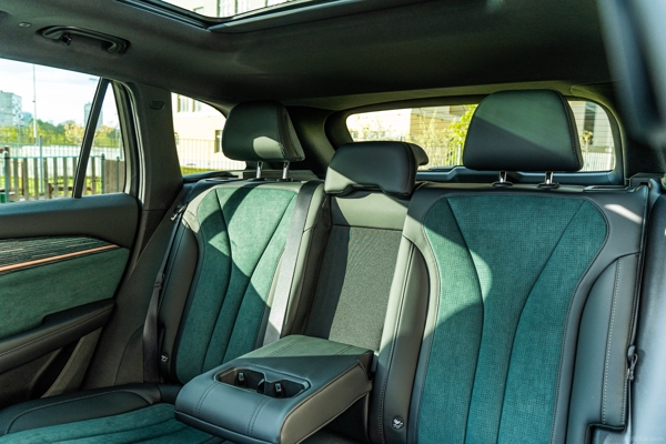 Интерьер Geely Monjaro