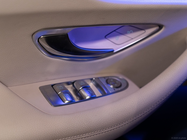 Интерьер Mercedes E200