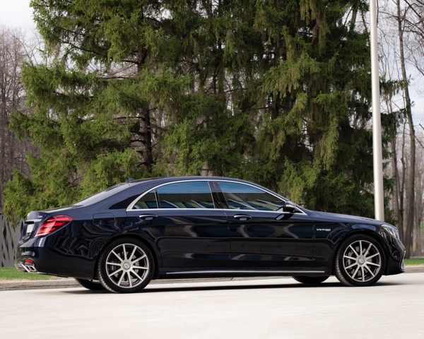 Mercedes S63