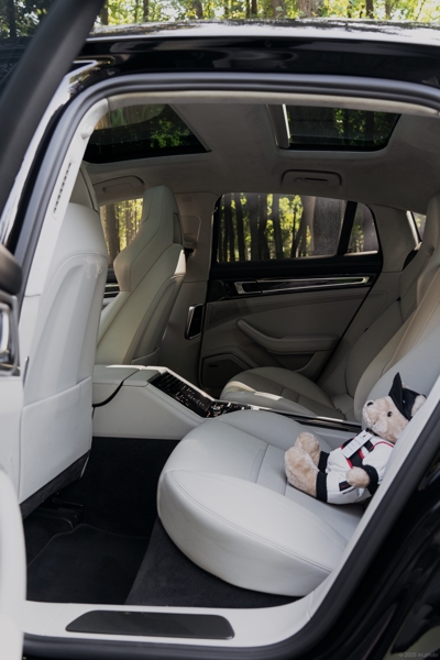 Интерьер Porsche Panamera