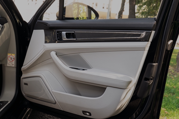 Интерьер Porsche Panamera