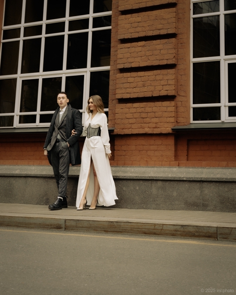 Острые козырьки